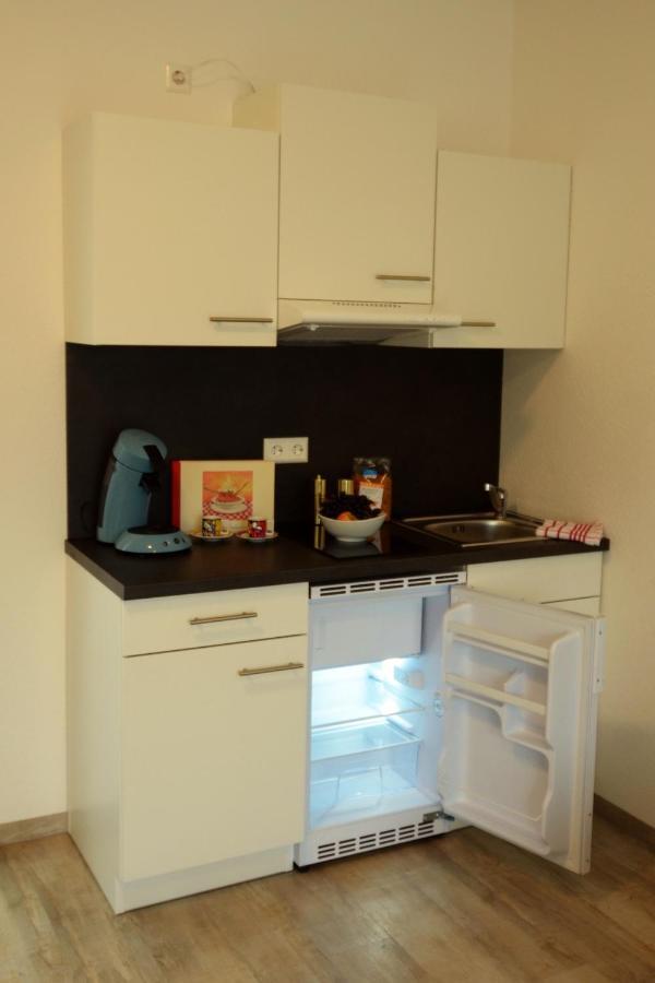 Unique Zentrale Moderne 2 Zimmer Wohnung Nahe Dem Park Філлінген-Швеннінген Екстер'єр фото